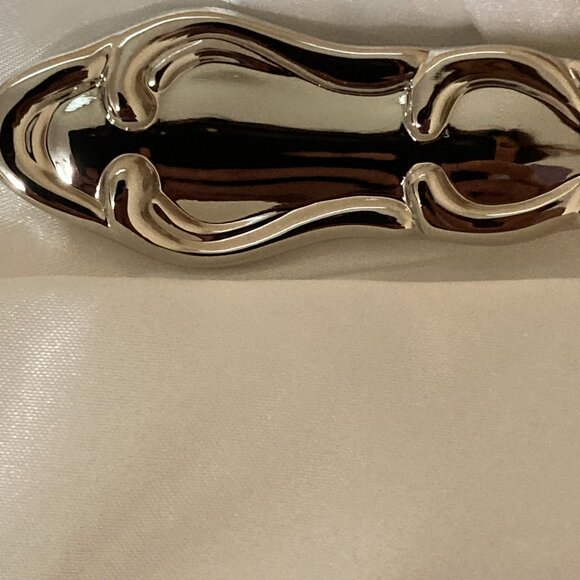 Taunton Cake Knife and Server Non Tarnish - Picture 4 of 4